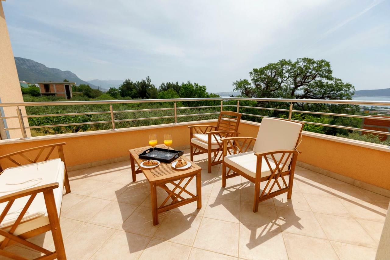 Luxury Villa Castrum Kastela Ngoại thất bức ảnh