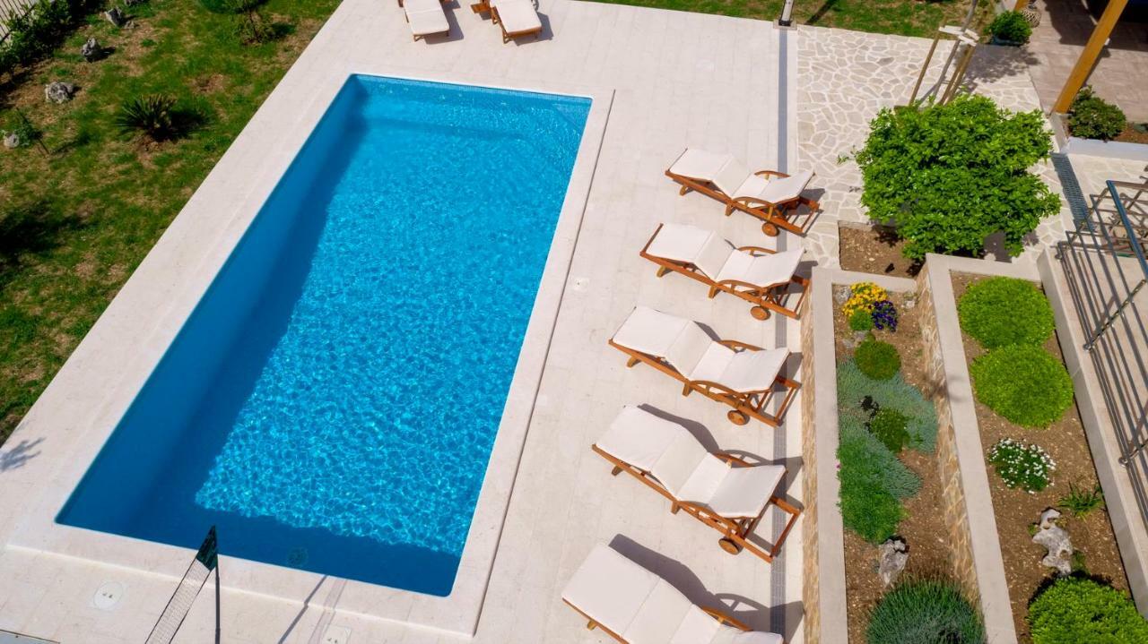 Luxury Villa Castrum Kastela Ngoại thất bức ảnh
