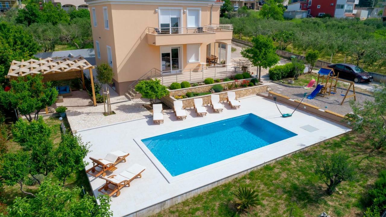 Luxury Villa Castrum Kastela Ngoại thất bức ảnh