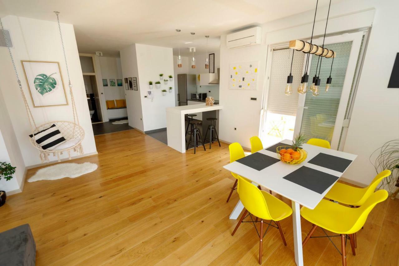 Luxury Villa Castrum Kastela Ngoại thất bức ảnh